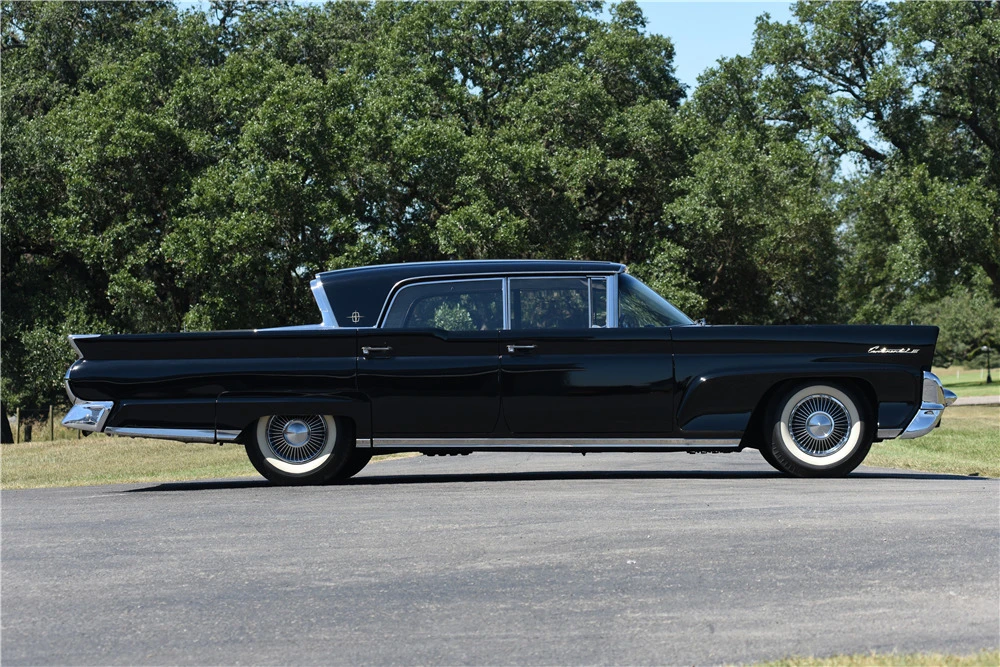 1958 Lincoln Continental 3rd Gen - Image 5 of 5