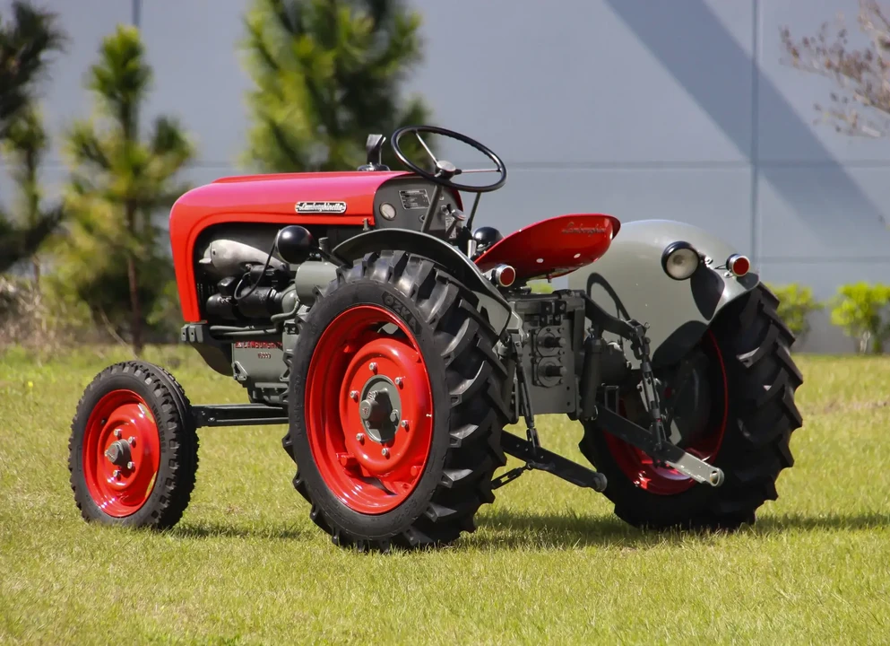 1958 Lamborghini Tractors - Image 4 of 6