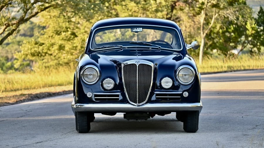 1957 Lancia Aurelia - Image 3 of 11