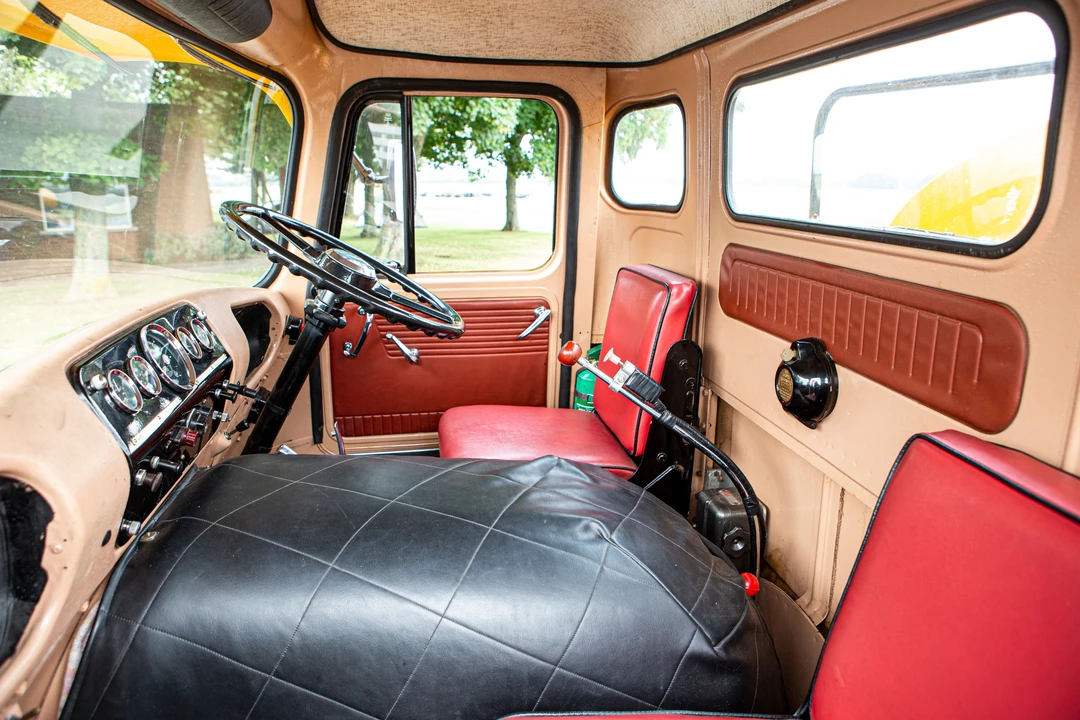 1958 Leyland - Image 2 of 16