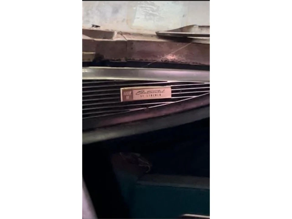 1958 Lincoln Continental 3rd Gen - Image 4 of 11