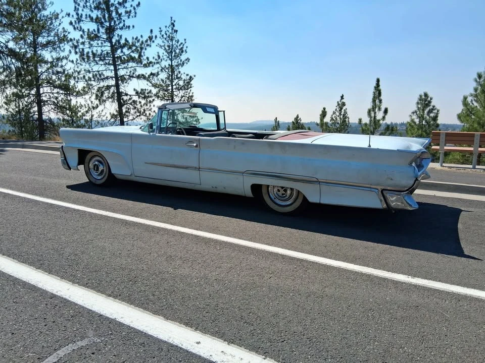 1958 Lincoln Continental 3rd Gen - Image 9 of 17