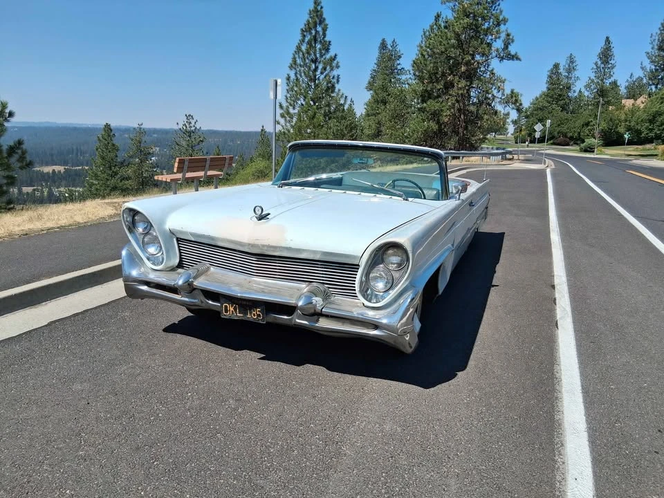 1958 Lincoln Continental 3rd Gen - Image 2 of 17