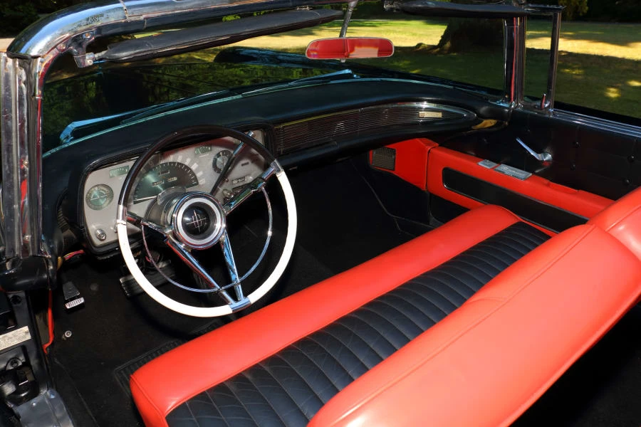 1958 Lincoln Continental 3rd Gen - Image 4 of 12