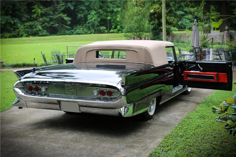 1958 Lincoln Continental 3rd Gen - Image 3 of 9