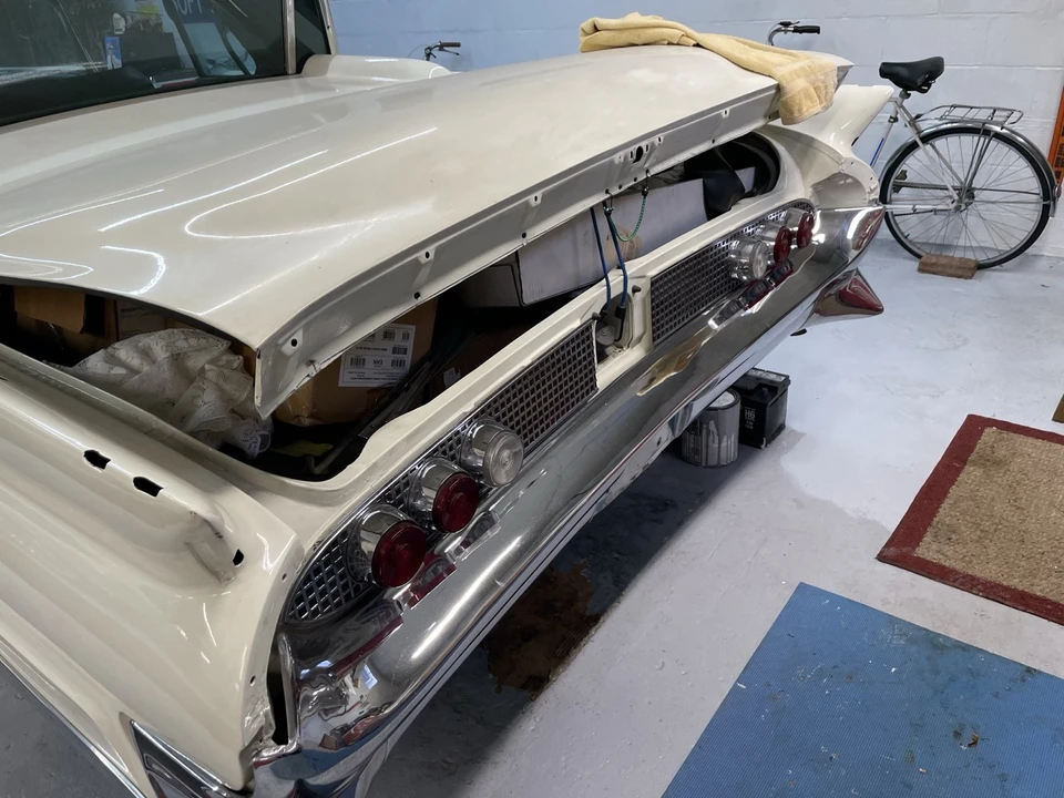 1958 Lincoln Continental 3rd Gen - Image 3 of 8