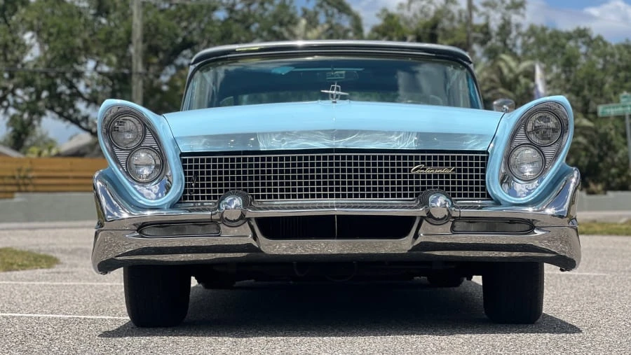 1958 Lincoln Continental 3rd Gen - Image 4 of 24