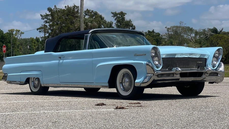 1958 Lincoln Continental 3rd Gen - Image 6 of 24