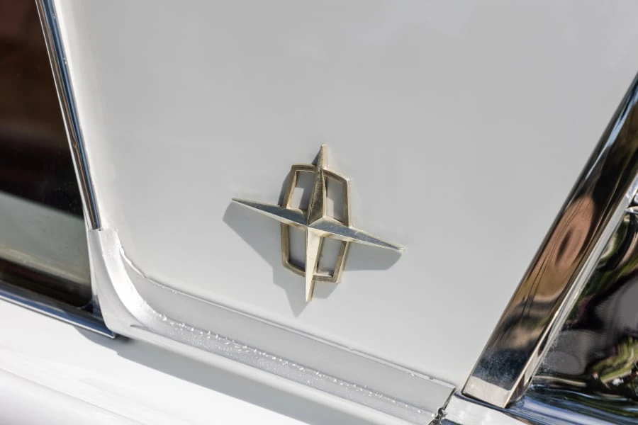 1958 Lincoln Continental 3rd Gen - Image 9 of 31