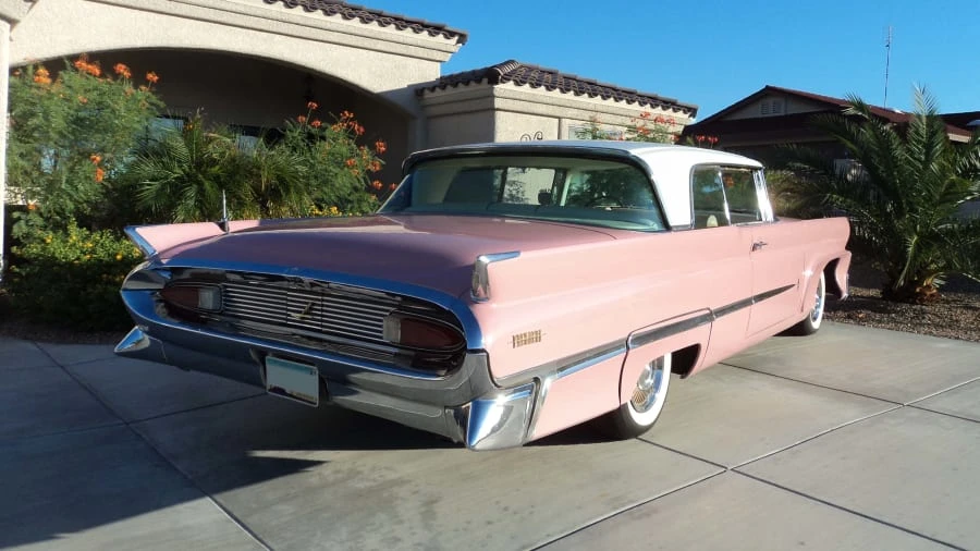 1958 Lincoln Premiere - Image 2 of 10