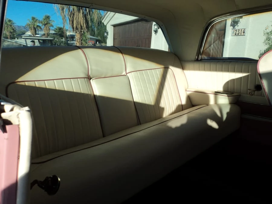 1958 Lincoln Premiere - Image 7 of 10