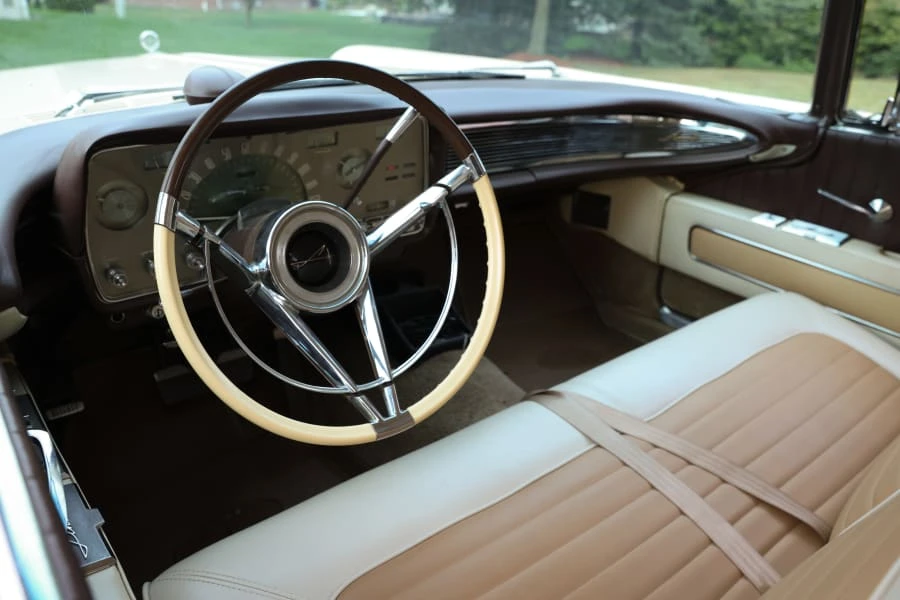 1958 Lincoln Premiere - Image 15 of 24