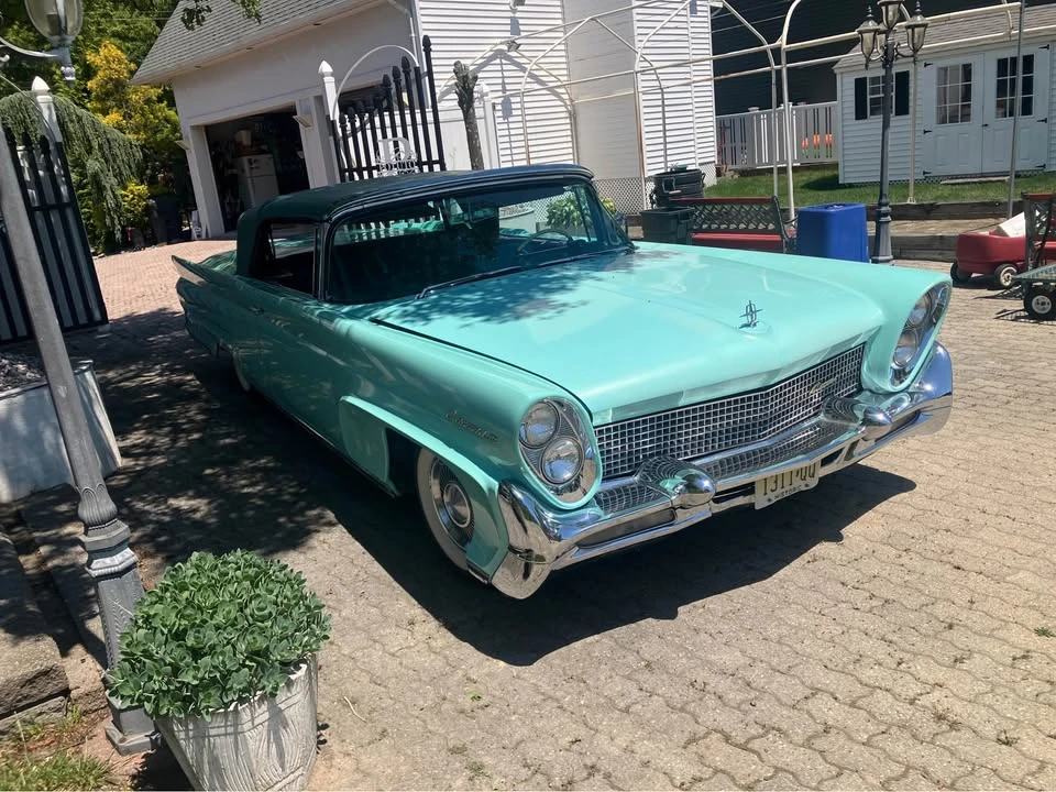 1958 Lincoln Continental Mark Series - Image 2 of 14