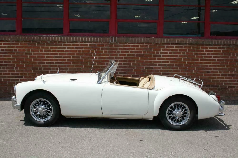 1958 MG MGA 1500 - Image 5 of 5