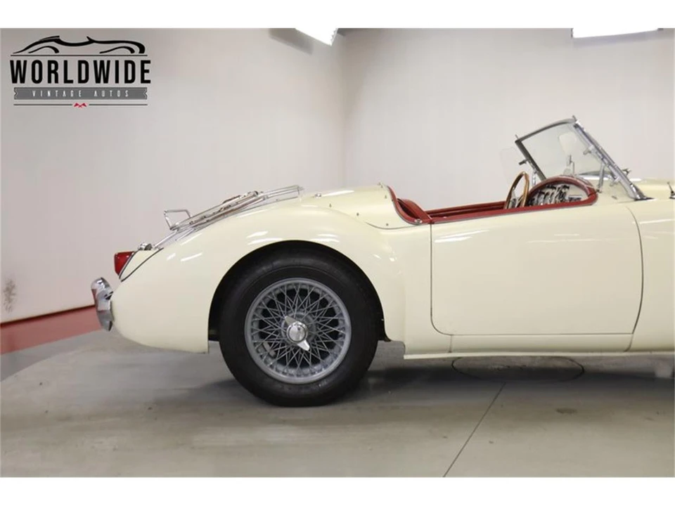 1958 MG MGA 1500 - Image 13 of 31