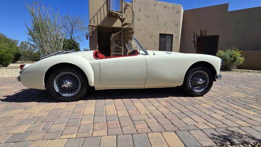 1958 MG MGA 1500 - Image 12 of 31