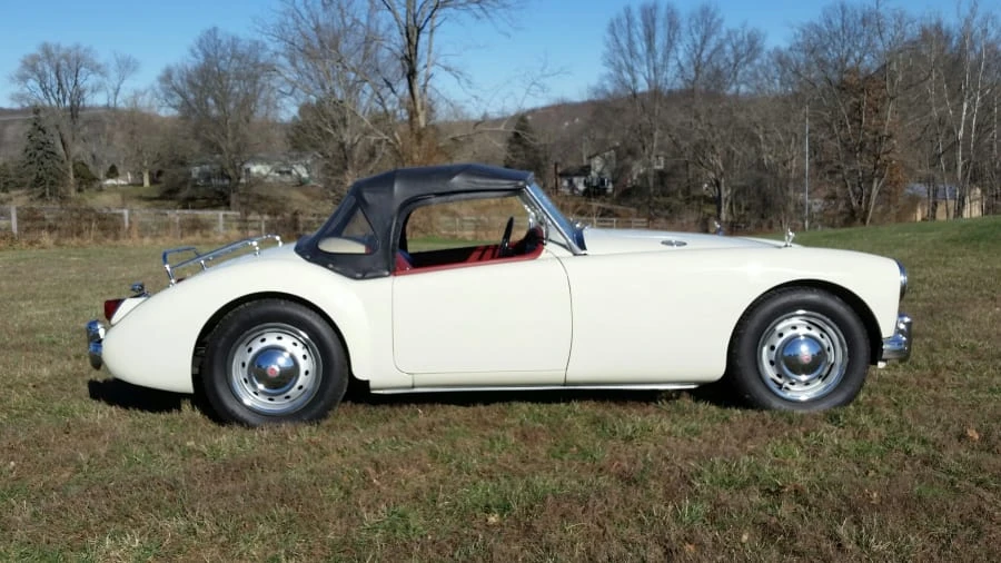 1958 MG MGA 1500 - Image 10 of 11