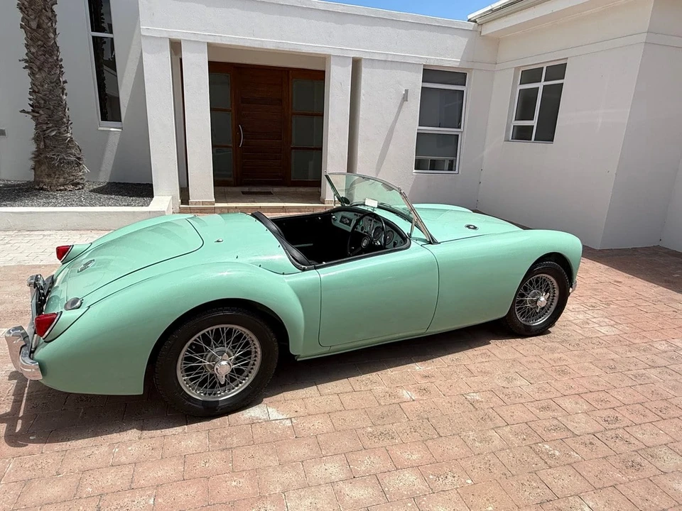 1958 MG MGA 1500 - Image 14 of 30
