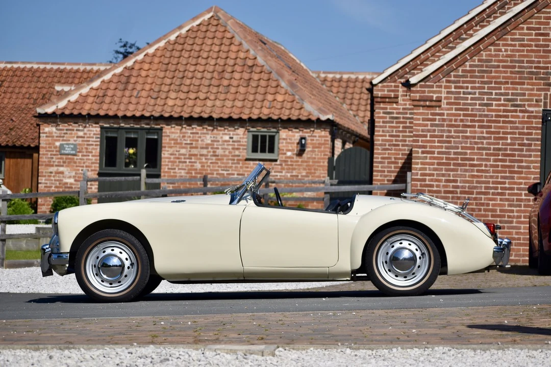 1958 MG MGA 1500 - Image 2 of 30