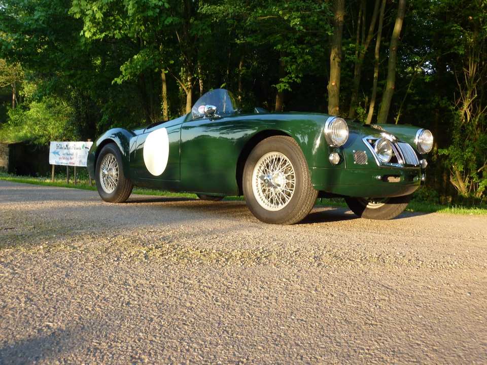 1958 MG MGA 1500 - Image 2 of 8