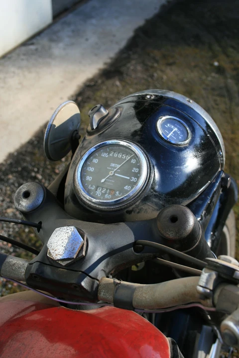 1958 Matchless - Image 2 of 3