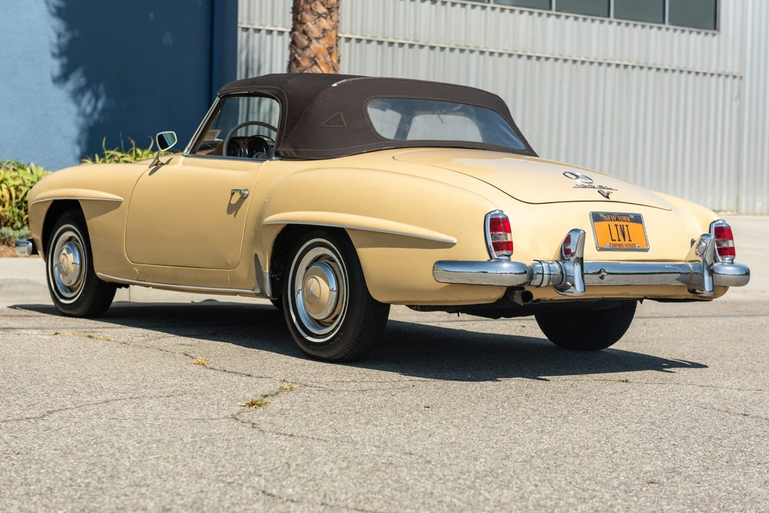 1958 Mercedes-Benz 190 SL - Image 4 of 31
