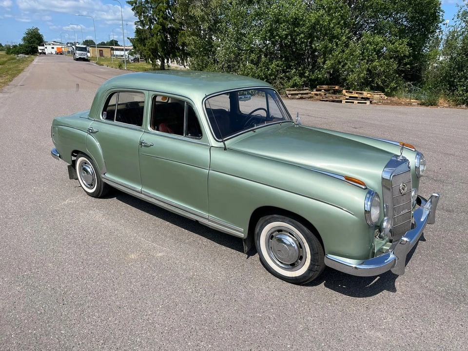 1958 Mercedes-Benz W180 - Image 2 of 30