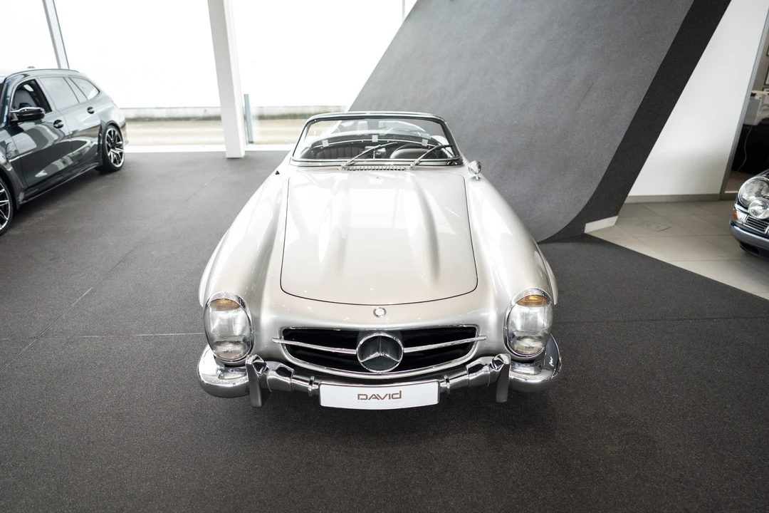 1958 Mercedes-Benz 300SL Roadster - Image 6 of 31