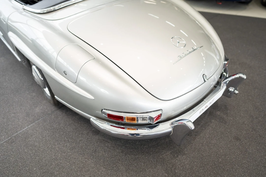 1958 Mercedes-Benz 300SL Roadster - Image 30 of 31
