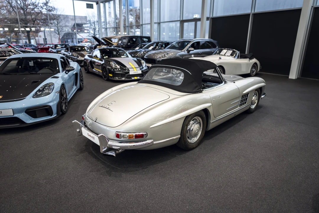 1958 Mercedes-Benz 300SL Roadster - Image 17 of 31