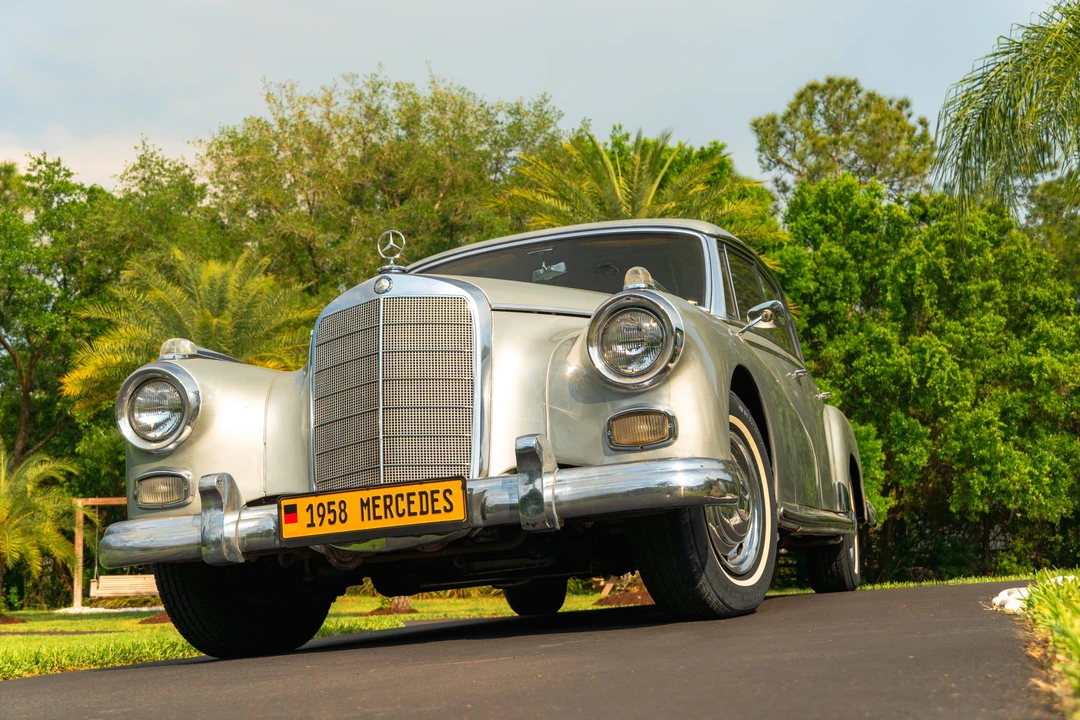 1958 Mercedes-Benz W186 & W189 Adenauer - Image 11 of 31