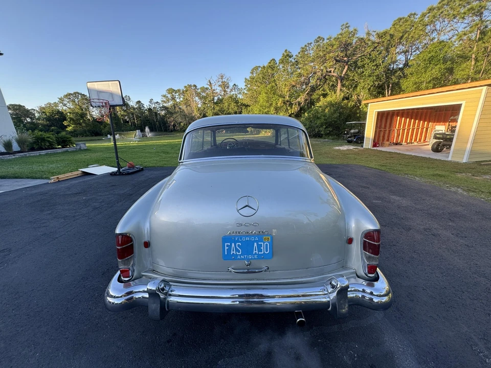 1958 Mercedes-Benz W186 & W189 Adenauer - Image 7 of 31