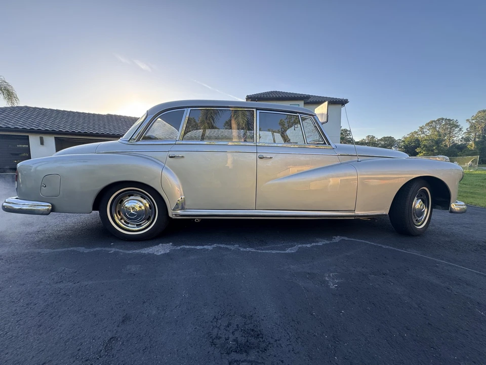 1958 Mercedes-Benz W186 & W189 Adenauer - Image 5 of 31