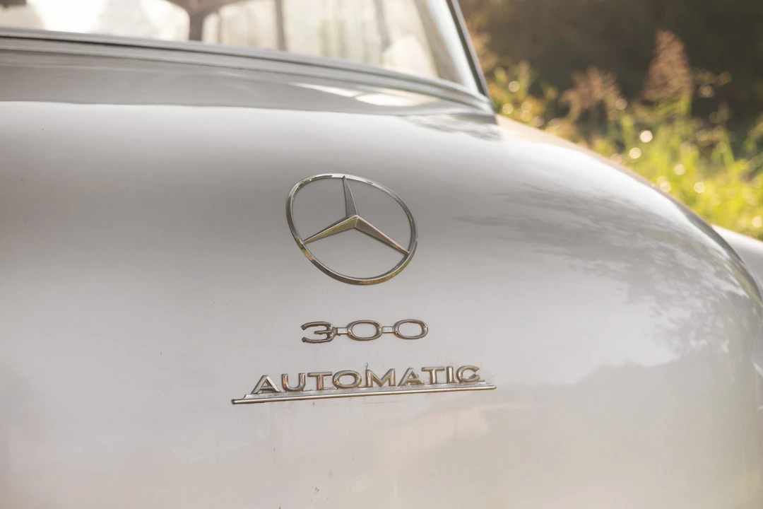 1958 Mercedes-Benz W186 & W189 Adenauer - Image 25 of 31