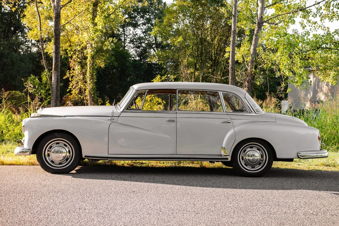 1958 Mercedes-Benz W186 & W189 Adenauer - Image 9 of 31