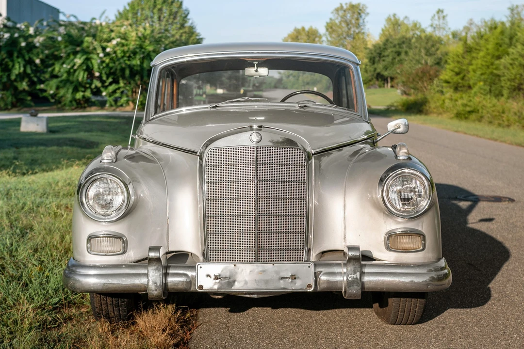 1958 Mercedes-Benz W186 & W189 Adenauer - Image 3 of 31