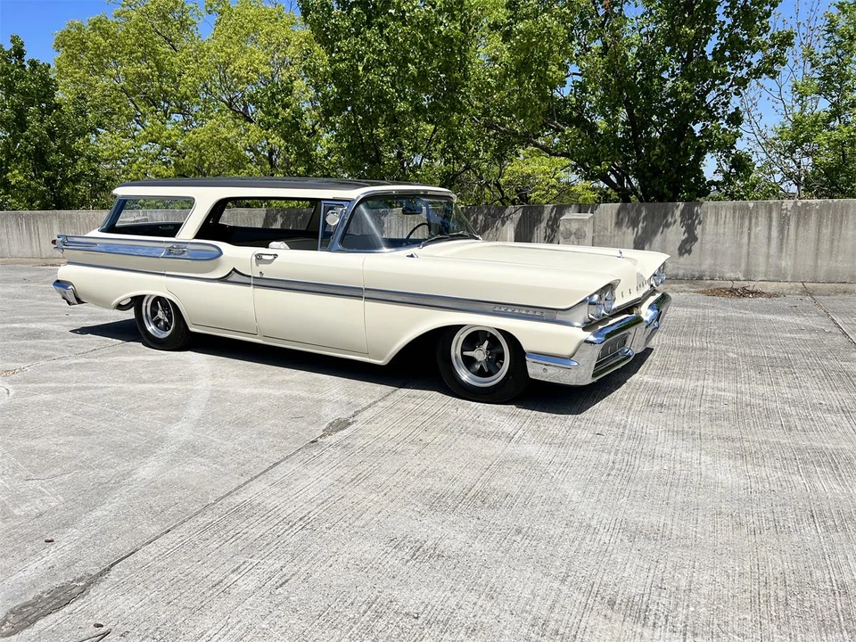 1958 Mercury Colony Park - Image 29 of 31