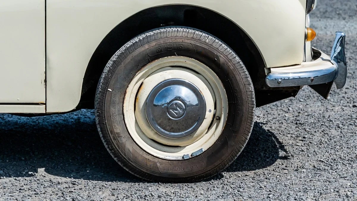 1958 Morris Minor - Image 15 of 31