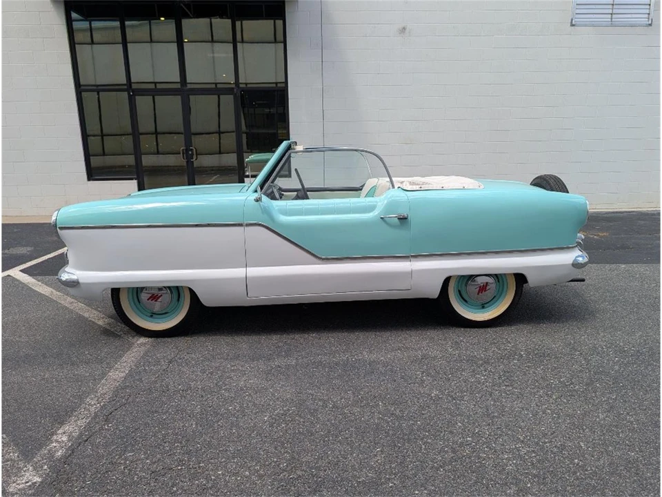1958 Nash Metropolitan - Image 9 of 21