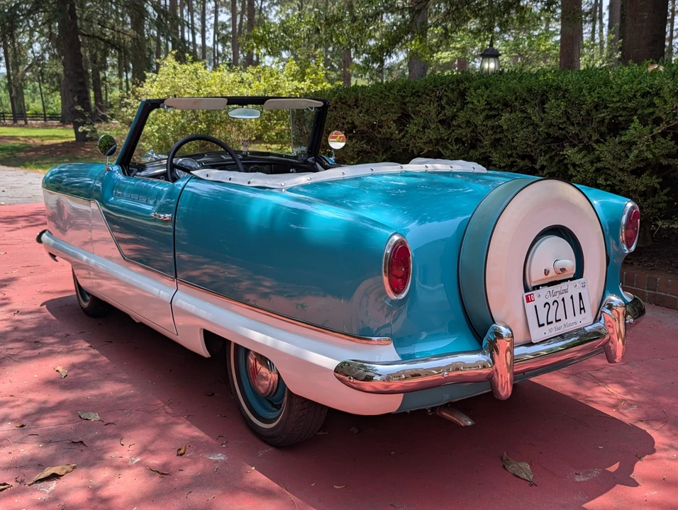 1958 Nash Metropolitan - Image 6 of 17