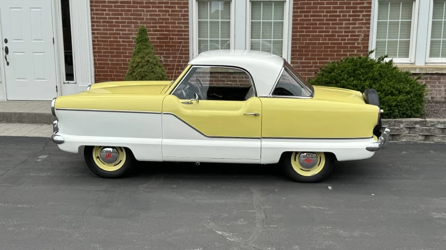 1958 Nash Metropolitan - Image 2 of 7