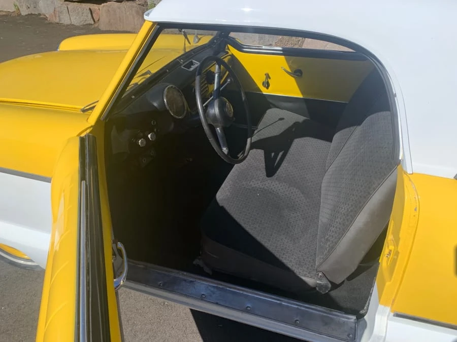 1958 Nash Metropolitan - Image 4 of 9