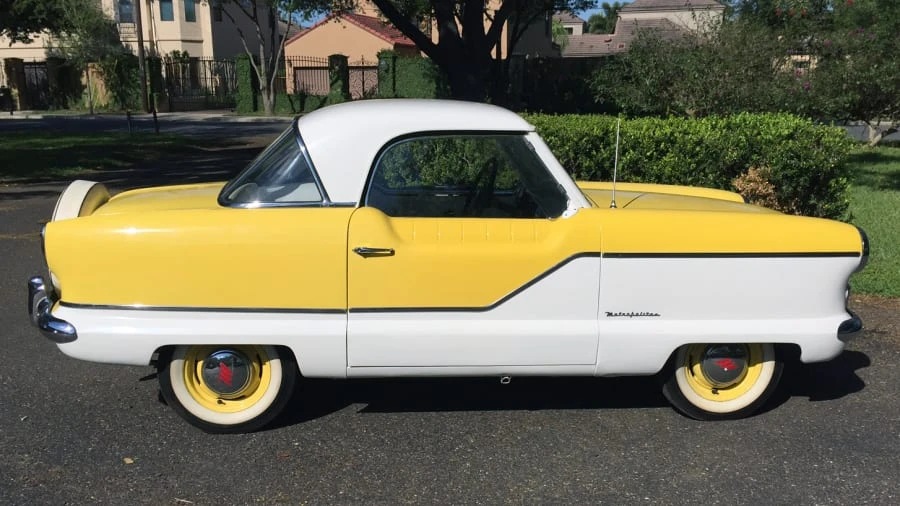1958 Nash Metropolitan - Image 2 of 7