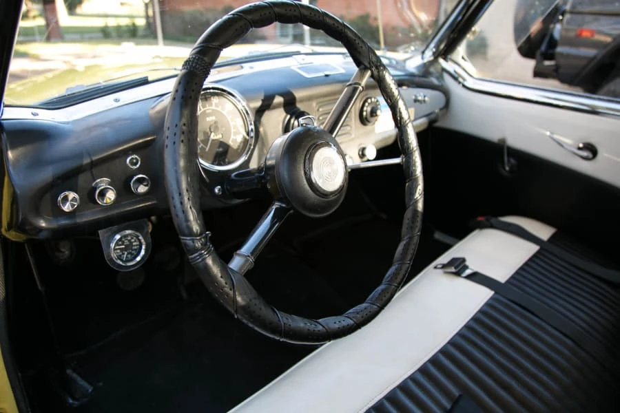 1958 Nash Metropolitan - Image 4 of 11