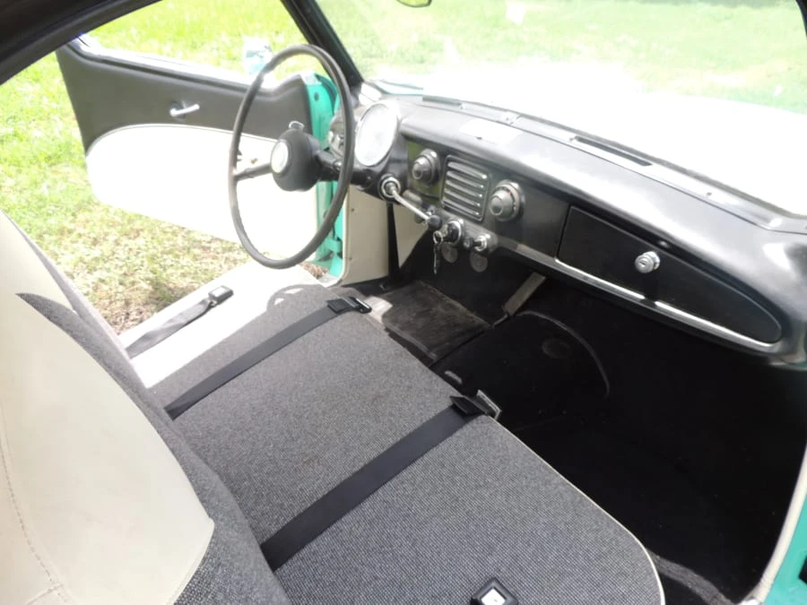 1958 Nash Metropolitan - Image 10 of 13