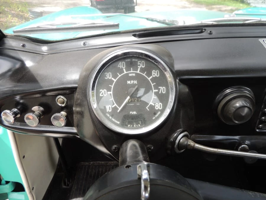 1958 Nash Metropolitan - Image 11 of 13