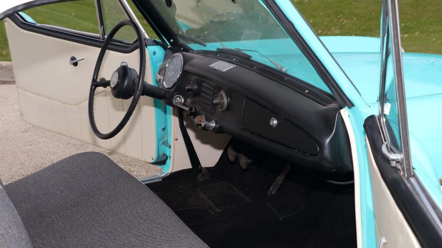 1958 Nash Metropolitan - Image 5 of 12