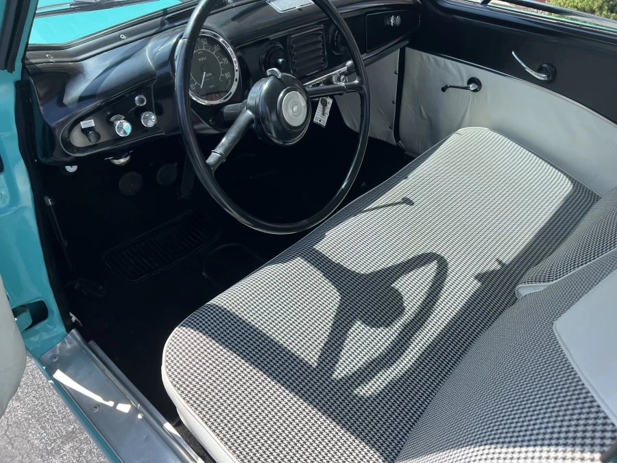 1958 Nash Metropolitan - Image 4 of 7