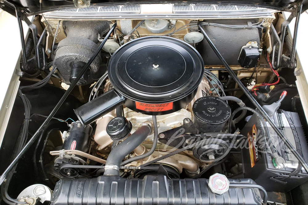 1958 Oldsmobile 98 - Image 2 of 11
