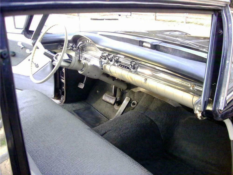 1958 Oldsmobile 88 - Image 4 of 5